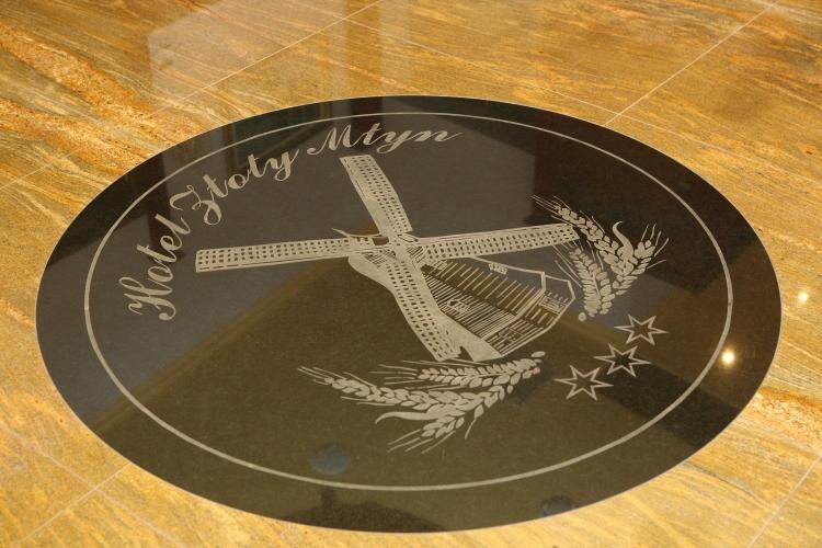 Hotel Zloty Mlyn Majkow Piotrków Trybunalski Εξωτερικό φωτογραφία