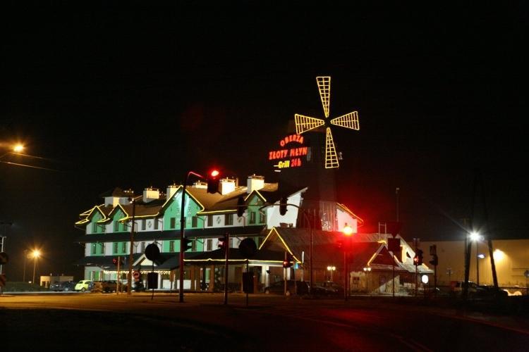 Hotel Zloty Mlyn Majkow Piotrków Trybunalski Εξωτερικό φωτογραφία