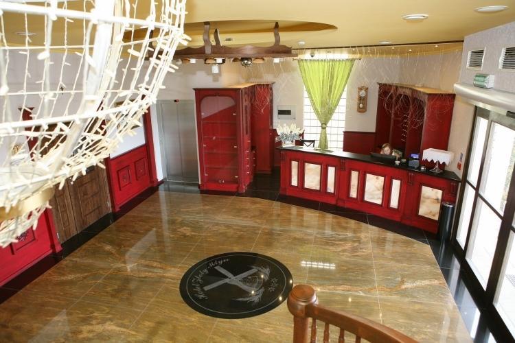 Hotel Zloty Mlyn Majkow Piotrków Trybunalski Εξωτερικό φωτογραφία